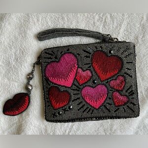 SOLD🩷Mary Frances Beaded Heart Throb Clutch Purse